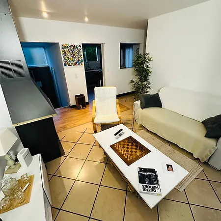 Belle Maison Avec Jardin Expose Plein Sud Proche Centre Дом отдыха Кан