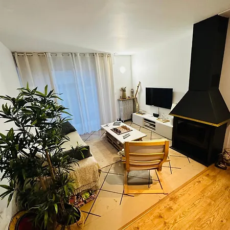 Дом отдыха Belle Maison Avec Jardin Expose Plein Sud Proche Centre Кан