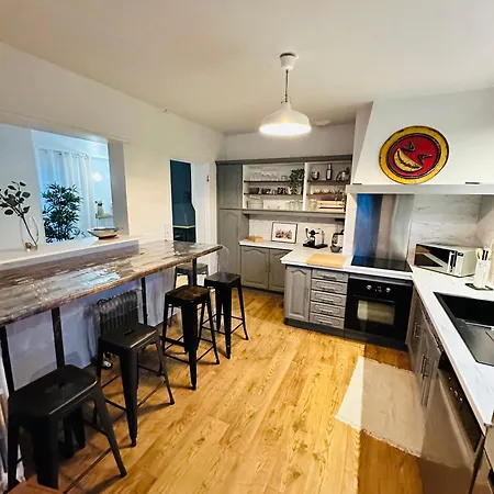 Belle Maison Avec Jardin Expose Plein Sud Proche Centre Сasa de vacaciones Caen