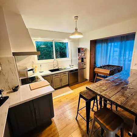 Belle Maison Avec Jardin Expose Plein Sud Proche Centre Сasa de vacaciones