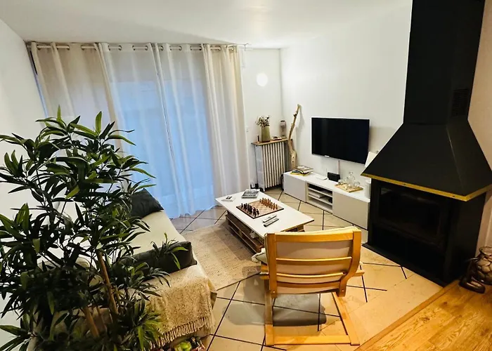 Prázdninový dům Belle Maison Avec Jardin Expose Plein Sud Proche Centre Caen