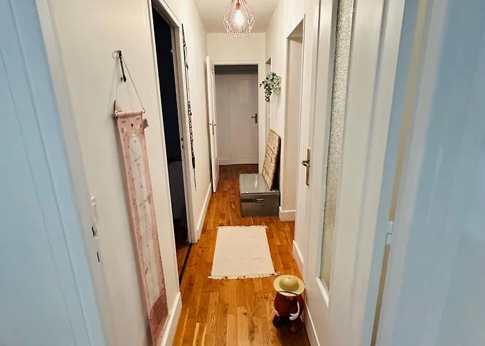 Prázdninový dům Belle Maison Avec Jardin Expose Plein Sud Proche Centre *